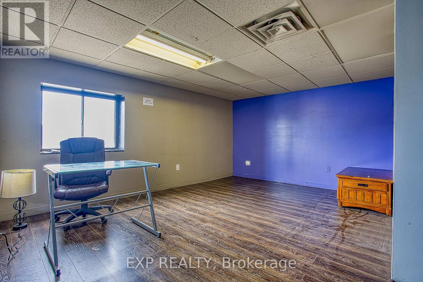 Commercial Lease in Thorold (Thorold Downtown) 3
