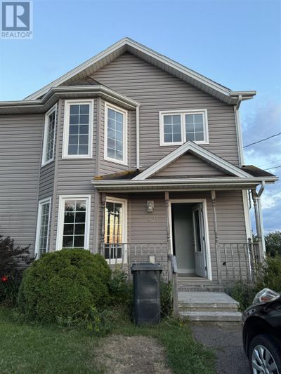 52 Parent St, House other with 3 bedrooms, 2 bathrooms and null parking in Charlottetown PE | Image 1