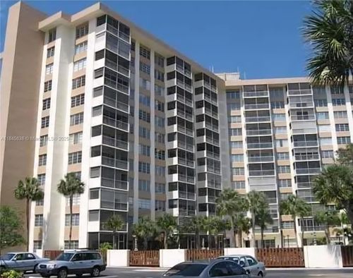 apt-1104-10777 W Sample Rd, Coral Springs, FL, 33065-3772 | Card Image