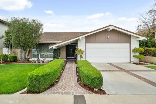 1660 W Sallie Ln, Anaheim, CA, 92802 | Card Image