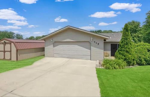 715 Pennsylvania Ave, La Porte, IN, 46350 | Card Image