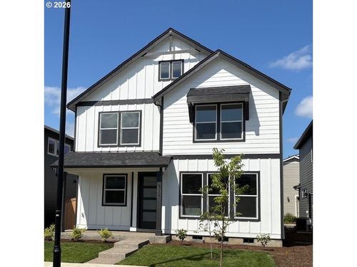 8265 Se Quincy St, Hillsboro, OR, 97123-3833 | Card Image