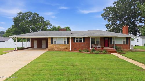 9944 N Chestnut Street, Middlesex, NC, 27557 | Card Image