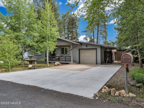 386 Dine, Flagstaff, AZ, 86005-4050 | Card Image