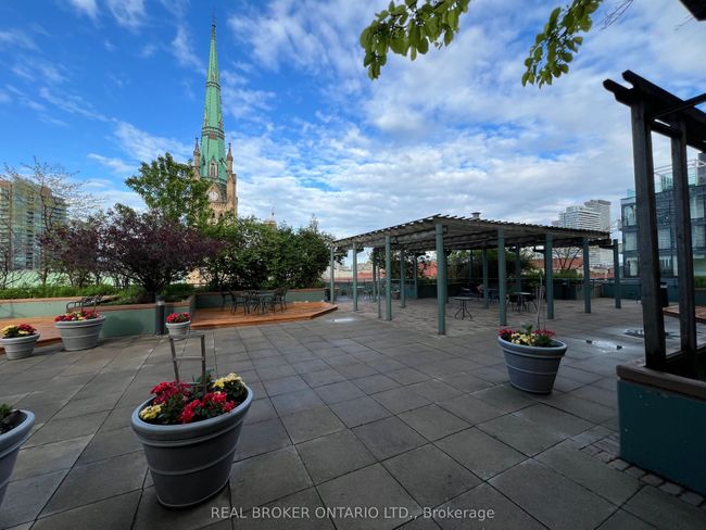 508 - 92 King St E, Condo with 3 bedrooms, 2 bathrooms and 1 parking in Toronto ON | Image 32