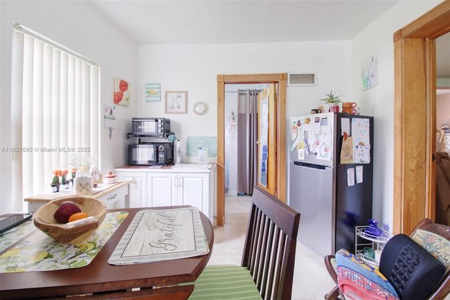 5959 Sw 16 Th Ter, House other with 3 bedrooms, 2 bathrooms and null parking in Miami FL | Image 14