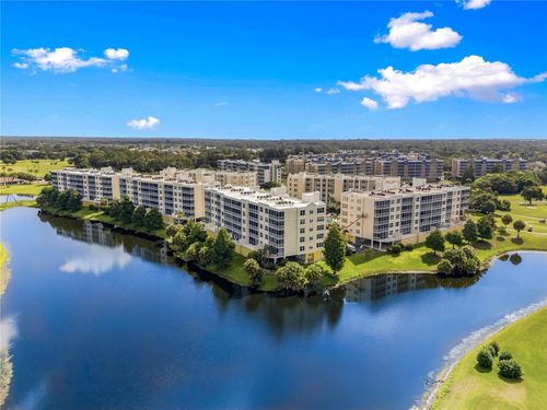 2205-1200 Country Club Dr, LARGO, FL, 33771-2165 | Card Image