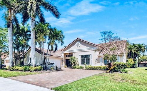 3140 Maple Ln, Davie, FL, 33328-6711 | Card Image