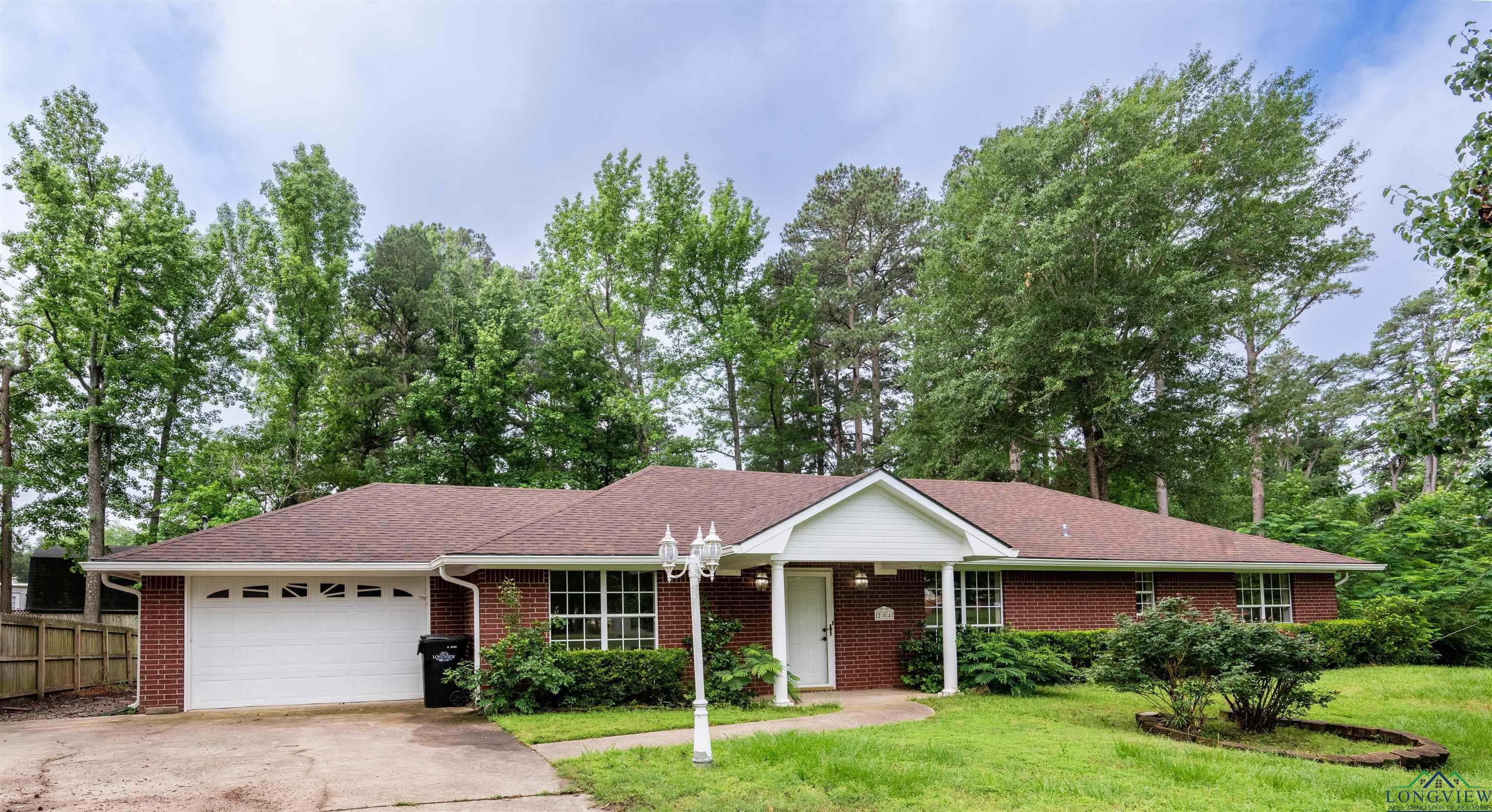 Rowe Ave, Longview, TX 75605