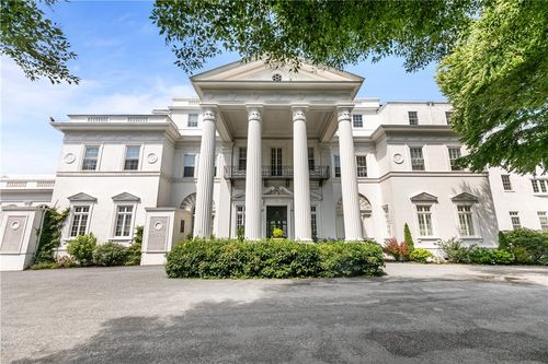 apt-14-553 Bellevue Ave, Newport, RI, 02840-4254 | Card Image
