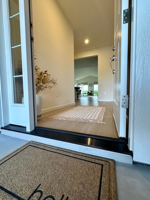 lot-b-93 Unahe St, Kahului, HI, 96732-3642 | Card Image