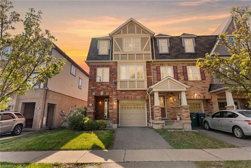 22 Donomore Dr, Brampton, ON, L7A0S7 | Card Image