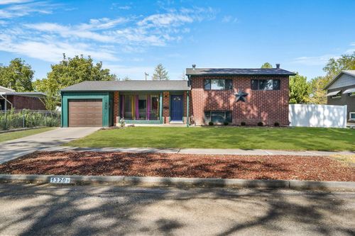 1320 S Sunset Ridge Dr, North Salt Lake, UT, 84054 | Card Image