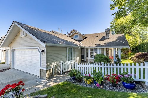 27-6488 168 St, Surrey, BC, V3S8Z1 | Card Image