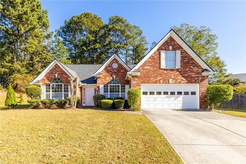 70 Chandler Ridge Ln, Lawrenceville, GA, 30045-6523 | Card Image