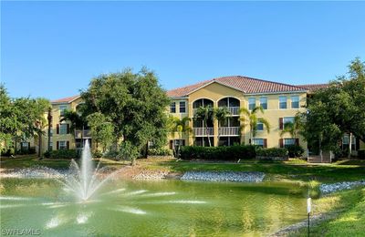 609 - 4135 Residence Drive, Condo with 3 bedrooms, 2 bathrooms and null parking in Fort Myers FL | Image 1