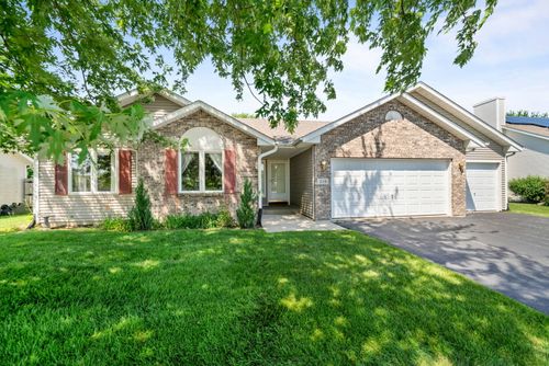 219 Acorn Dr, Poplar Grove, IL, 61065-8523 | Card Image