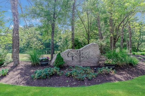 45-45 Benjaman Dr, Rochester, MA, 02770-4134 | Card Image