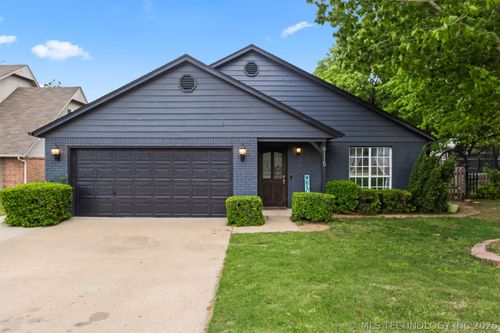 9115 E 88th Ct, Tulsa, OK, 74133-4448 | Card Image