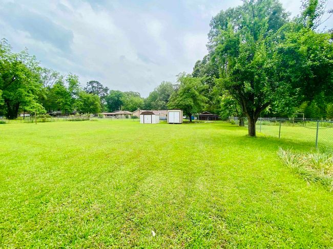 817 Waco St, House other with 3 bedrooms, 2 bathrooms and null parking in Camden AR | Image 4