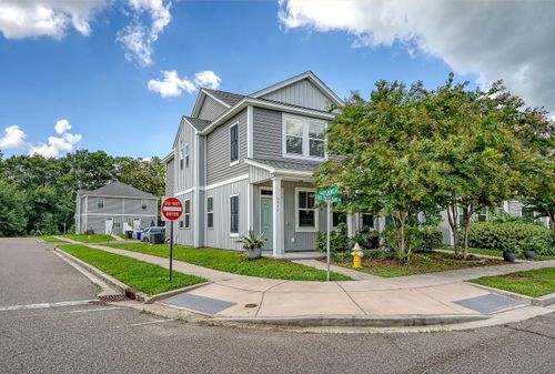 3973 Four Poles Park Dr, North Charleston, SC, 29405-6370 | Card Image