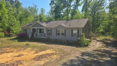 526 Jimmy Creek Road, Thomasville, NC, 27360 | Card Image