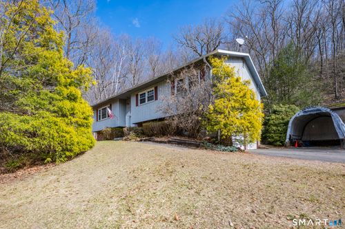40 Little Bear Hill Road, New Milford, CT, 06776 | Card Image
