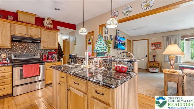 600 N Harrity Rd, House other with 2 bedrooms, 2 bathrooms and null parking in Palmerton PA | Image 22