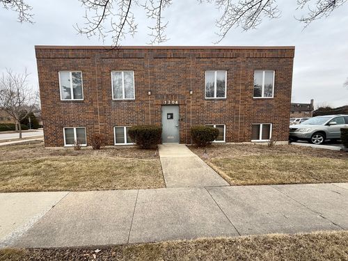 1204 E Central Rd, Arlington Heights, IL, 60005-2890 | Card Image