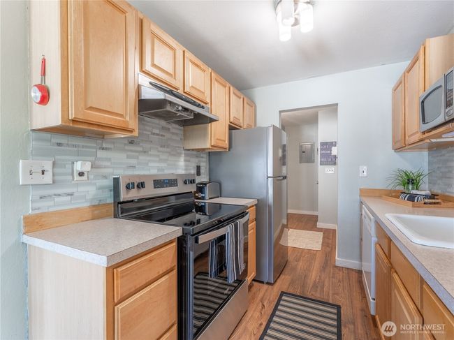 APT-21 - 10 S Cove Ave, Condo with 2 bedrooms, 1 bathrooms and 2 parking in Wenatchee WA | Image 11