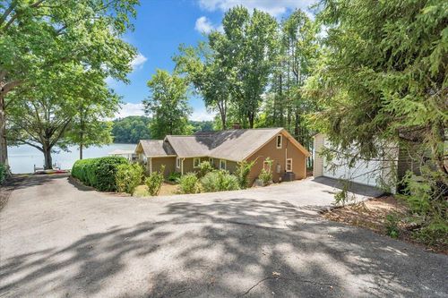139 Clement Dr, Wirtz, VA, 24184 | Card Image