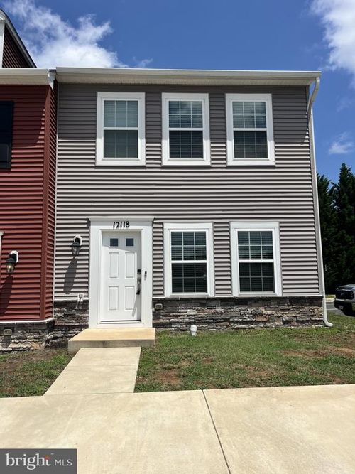 12118 Bowling Farm Ct, Fredericksburg, VA, 22407-7217 | Card Image