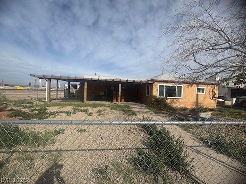 102 Ash Street, Henderson, NV, 89015 | Card Image