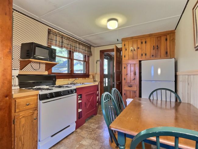 8475 Hillcrest Ln, House other with 4 bedrooms, 2 bathrooms and 4 parking in Saint Germain WI | Image 34