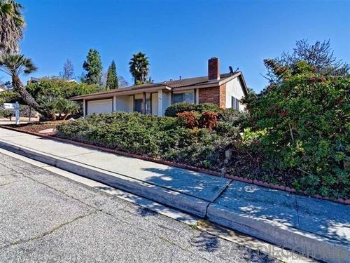 1990 Golden Circle, Escondido, CA, 92026 | Card Image