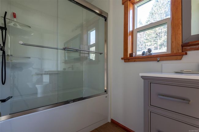 110 Hillside Rd, House other with 2 bedrooms, 2 bathrooms and 4 parking in Sointula BC | Image 27