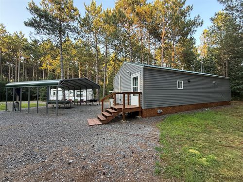 W8560 Oak Ridge Road, Black River Falls, WI, 54615 | Card Image