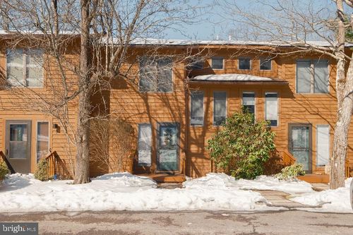 8-8 Laurel Brook Dr, OAKLAND, MD, 21550-7126 | Card Image