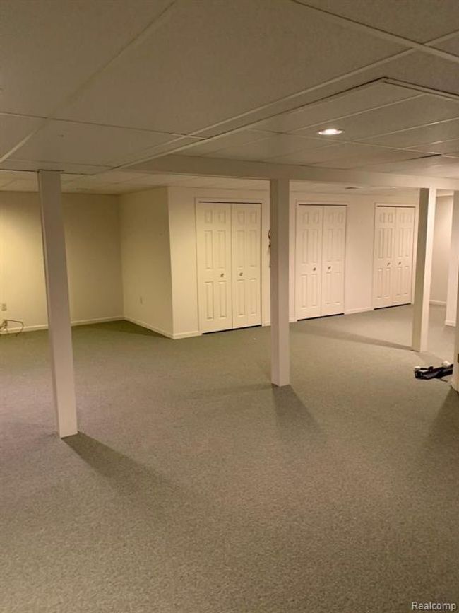 19 35534 Lark Harbor Court, Sold in Farmington Zoocasa