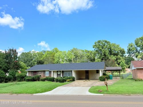 1584 Vance Road, Grenada, MS, 38901 | Card Image
