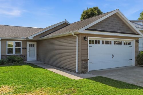 416A Elm St, Belpre, OH, 45714 | Card Image