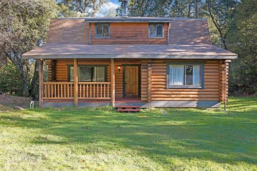 6187 Outingdale Rd, Somerset, CA, 95684-9603 | Card Image