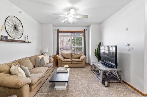 206-4510 Twain Circle, Ames, IA, 50014 | Card Image