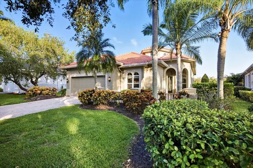 9773 Sago Point Dr, Seminole, FL, 33777-4903 | Card Image