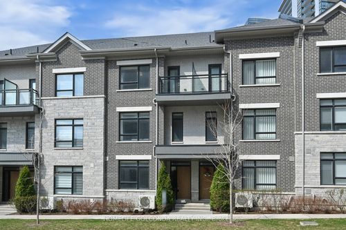 54 Saddlecreek Dr, Thornhill, ON, L3T0G5 | Card Image