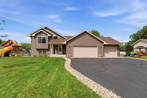 443 Cedarwood Ct, Waite Park, MN, 56387-4504 | Card Image