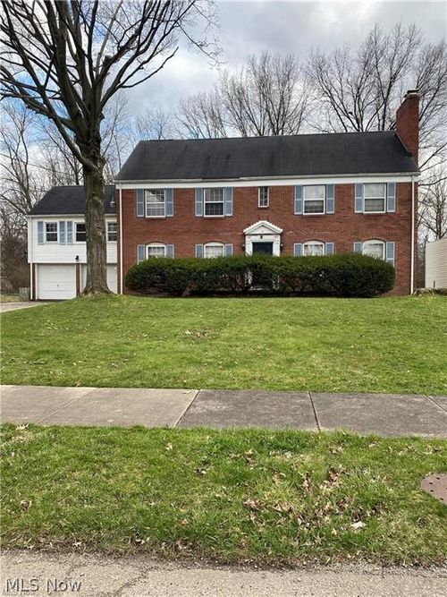 587 Tod Ln, Youngstown, OH, 44504-1467 | Card Image