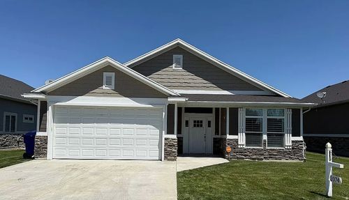 2074 W Jackson Ln, Syracuse, UT, 84075-6702 | Card Image