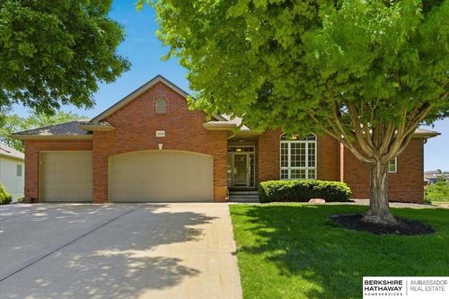 3950 S 184th Ave, Omaha, NE, 68130-4220 | Card Image