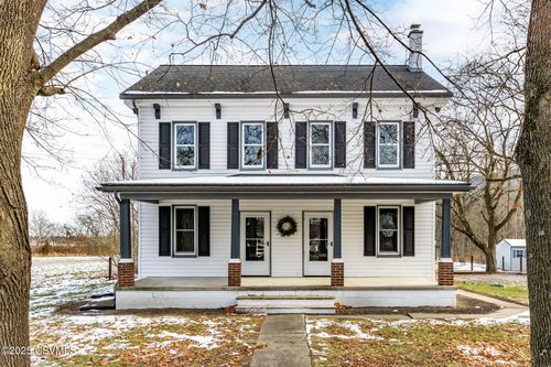 99 Creek Rd, Millmont, PA, 17845-9022 | Card Image